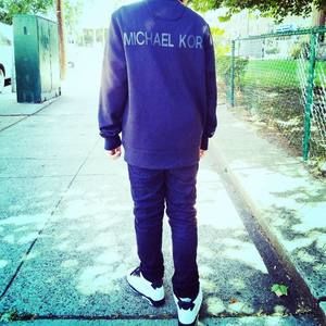 Meet your Posher, Kirolos